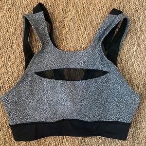 Lululemon Mesh Detail Sports Bra Sz 6